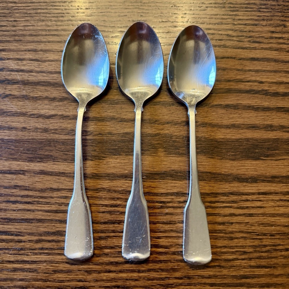 Oneida American Colonial Teaspoons Set Of 3. Slight Damage To 1 Spoon